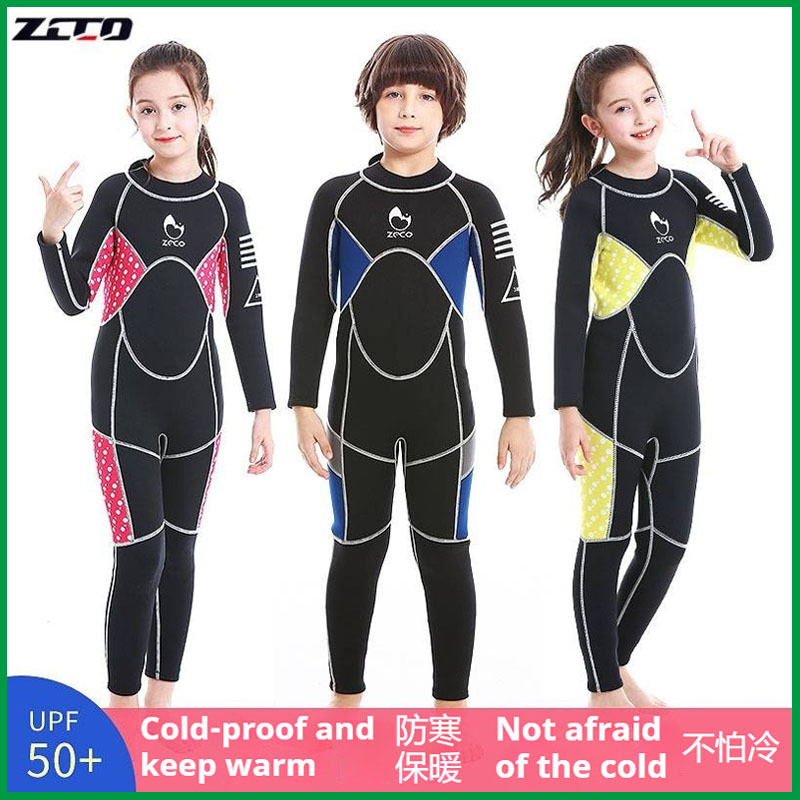 ชุดดำน้ำเด็ก ขนาด 3 มม. ทำจากเนโอเพรนอบอุ่น มีซิป YKK และ velcro รอบคอ สำหรับดูปะการัง