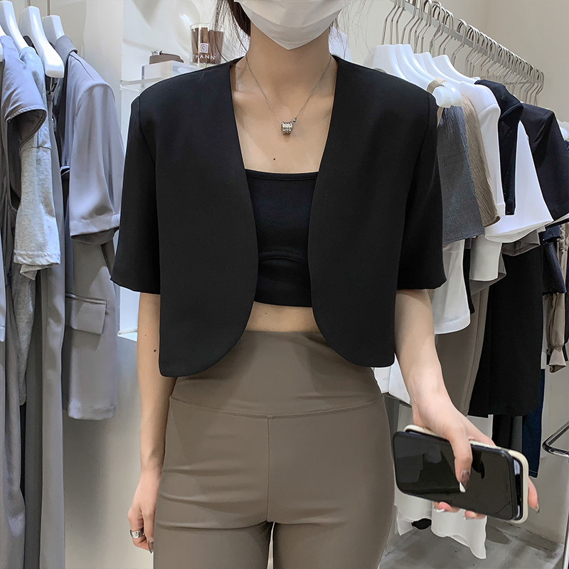 blazer ผู้หญิง blazer เสื้อสเวตเตอร์แขนสั้น สไตล์ลำลอง สีดำ