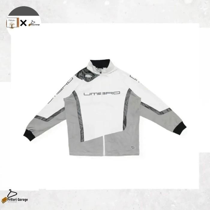 Windbreaker Running Track Jacket Umbro Big Logo สีขาว เทา ดํา XL