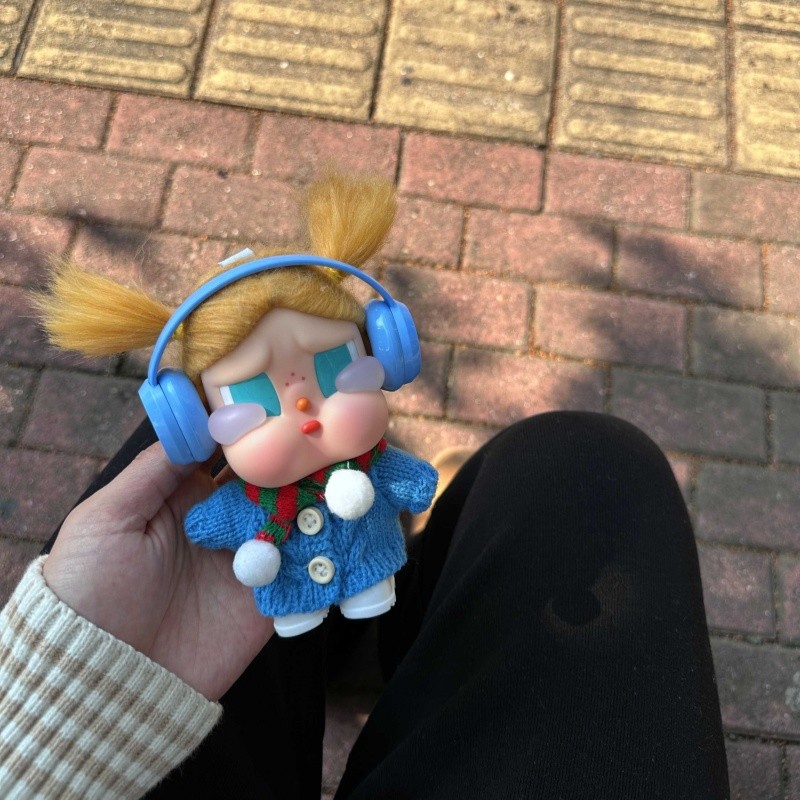 HW1 สําหรับ CRYBABY โหมดวันหยุดบนตุ๊กตาฤดูหนาวเสื้อกันหนาวสําหรับร้องไห้เด็ก/Labu V1/V2/V3 ตุ๊กตาหัวใจเสื้อกันหนาวชุดเสื้อผ้าอุปกรณ์เสริม