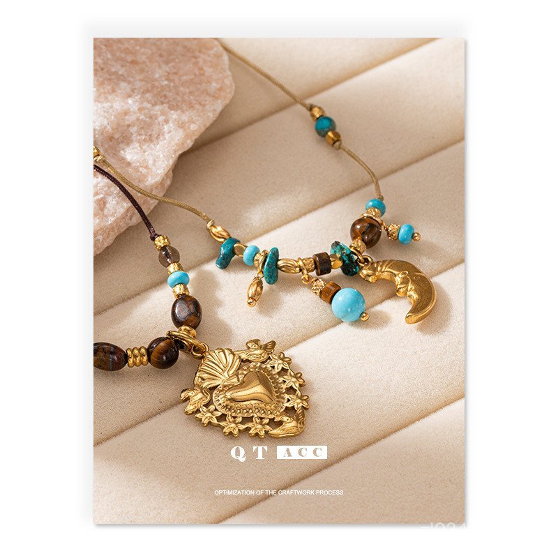 Retro High-End Moon สร้อยคอไทเทเนียมเหล็กยุโรปอเมริกันสร้อยคอจี้ประณีตฤดูใบไม้ร่วงฤดูหนาว Simple Lov