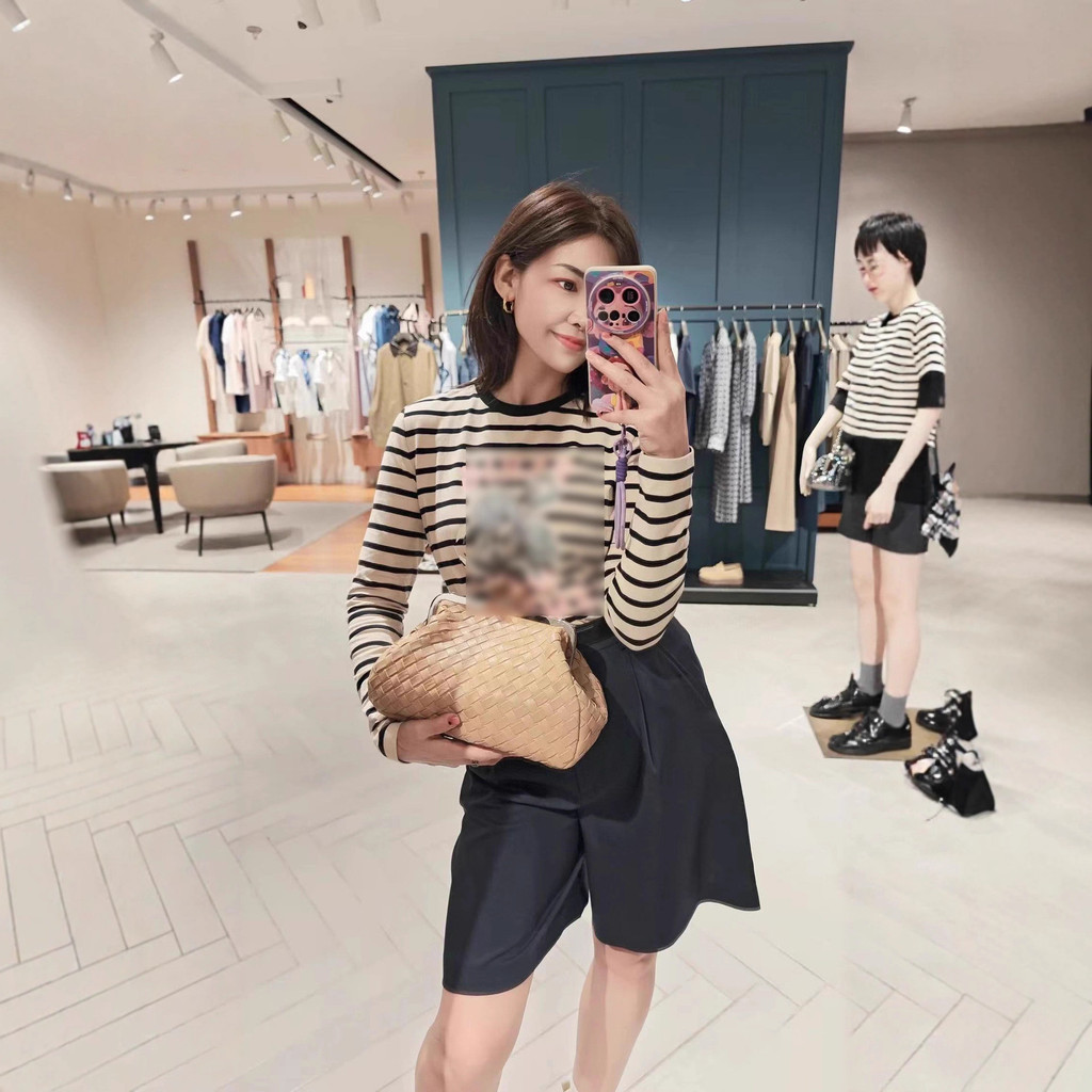 OFTX Weekend MaxMara 2025Early Autumn New Style Top with Letter Print Striped Round Neck Long Sleeve