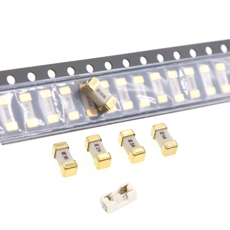 10PCSGold Silver 1808 125V 250V AC 0451 SMD Fast blow ฟิวส์ 1.5A 2A 2.5A 3A 3.15A 4A 5A 6A 6.3A 7A 8A 10A 12A 15A 20A 2410 ultra-rap