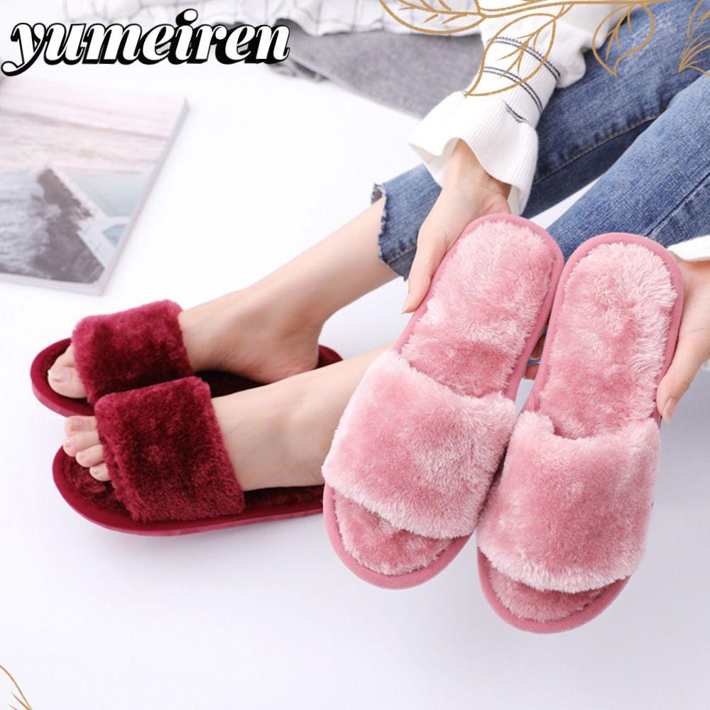 รองเท้าแตะในบ้านแบบนุ่ม ดีไซน์กันลื่น เหมาะสำหรับภายในบ้านและสวมใส่ง่ายในหน้าหนาว