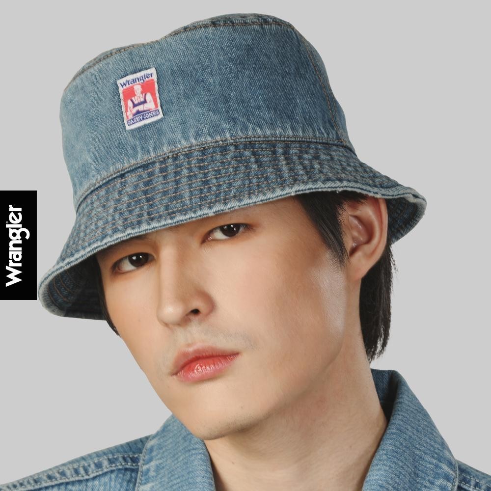 WRANGLER หมวกบักเก็ตผู้ชาย / ผู้หญิง คอลเลคชั่น Casey Jones รุ่น WR F125UHATN15 สียีนส์กลาง