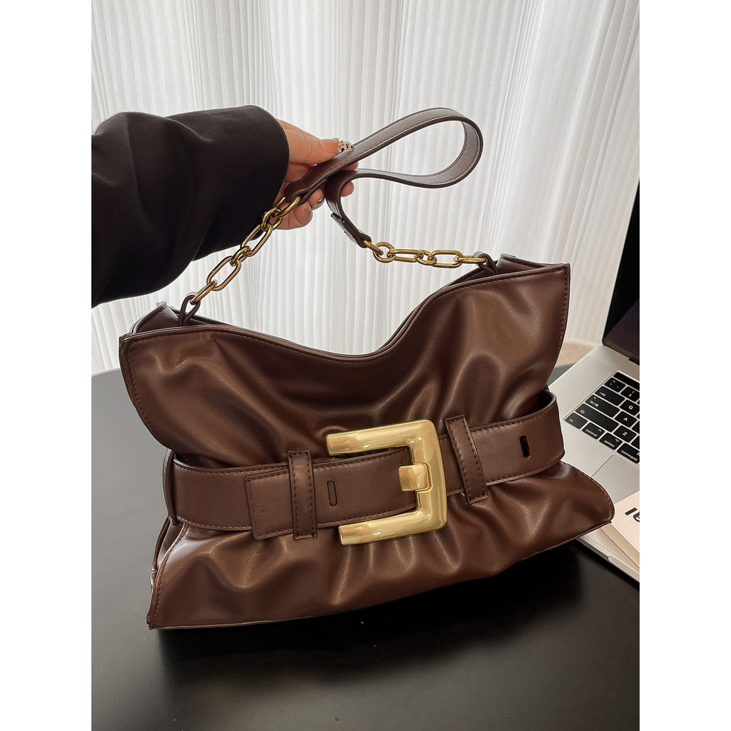 ความจุขนาดใหญ่กระเป๋าผู้หญิง 2026 สไตล์ใหม่อินเทรนด์ Super Hot Niche Chain Underarm Fold Bag All-Match กระเป๋าสะพาย