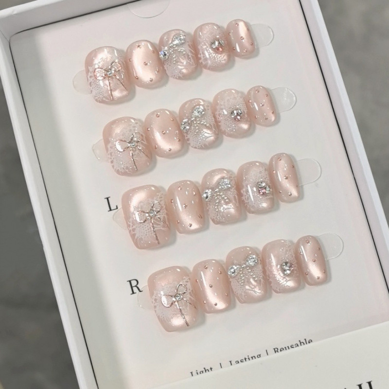 สวยงามหวาน🧚‍♀️สไตล์เจ้าหญิง ปีกเบบลูกบัว สติกเกอร์นิลอาร์ต สีชมพู สำหรับเล็บสี่เหลี่ยมสั้น ชุดเล็บสวมได้ซ้ำ
