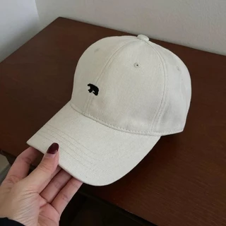 Halo studio พร้อมส่ง🔥หมวกเบสบอลสไตล์เกาหลีสตรี การเย็บปักถักร้อยหมีขั้วโลก bear cap
