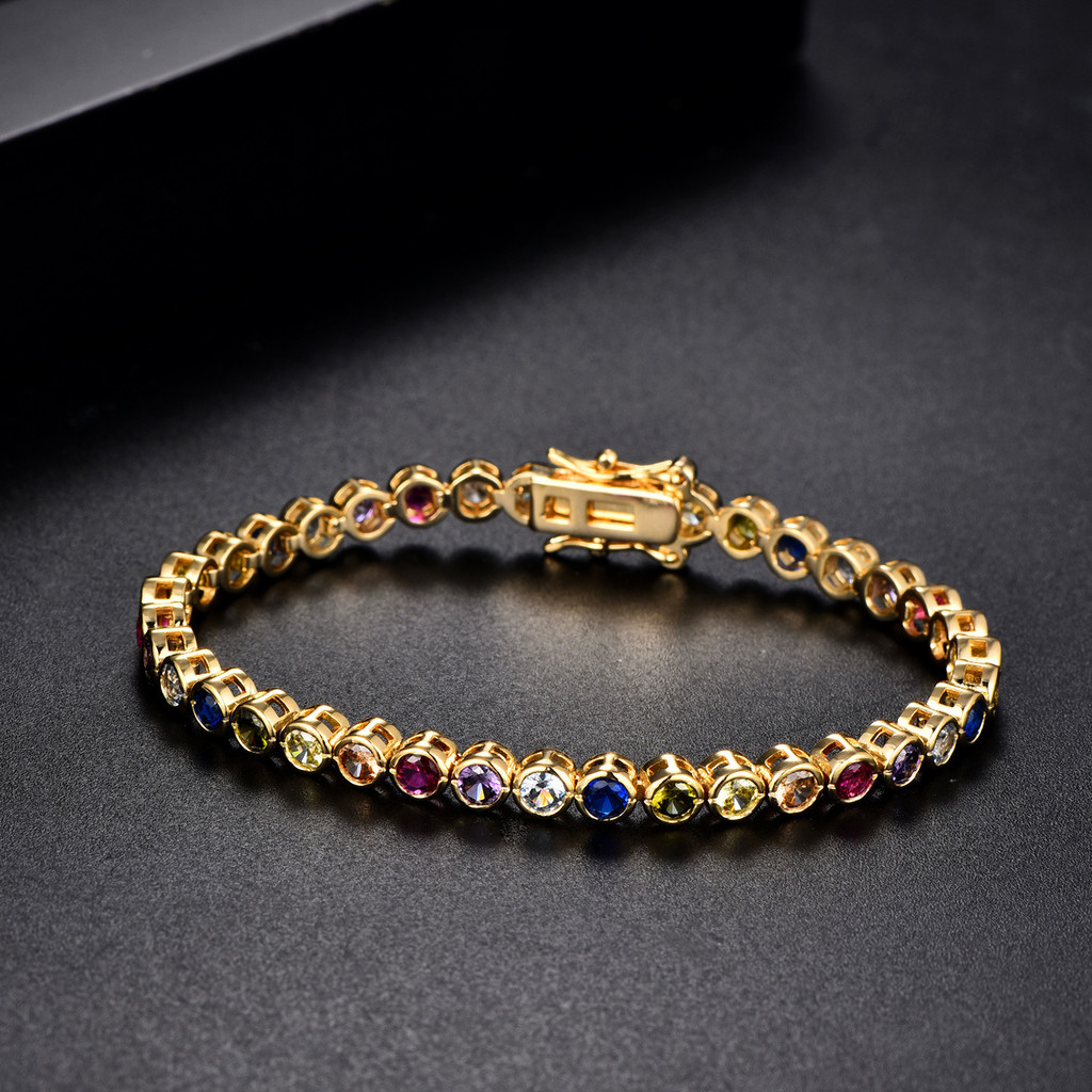 สร้อยข้อมือเพทายสีสันสดใสสไตล์ยุโรปอเมริกัน ทำจากทองคำ 18K