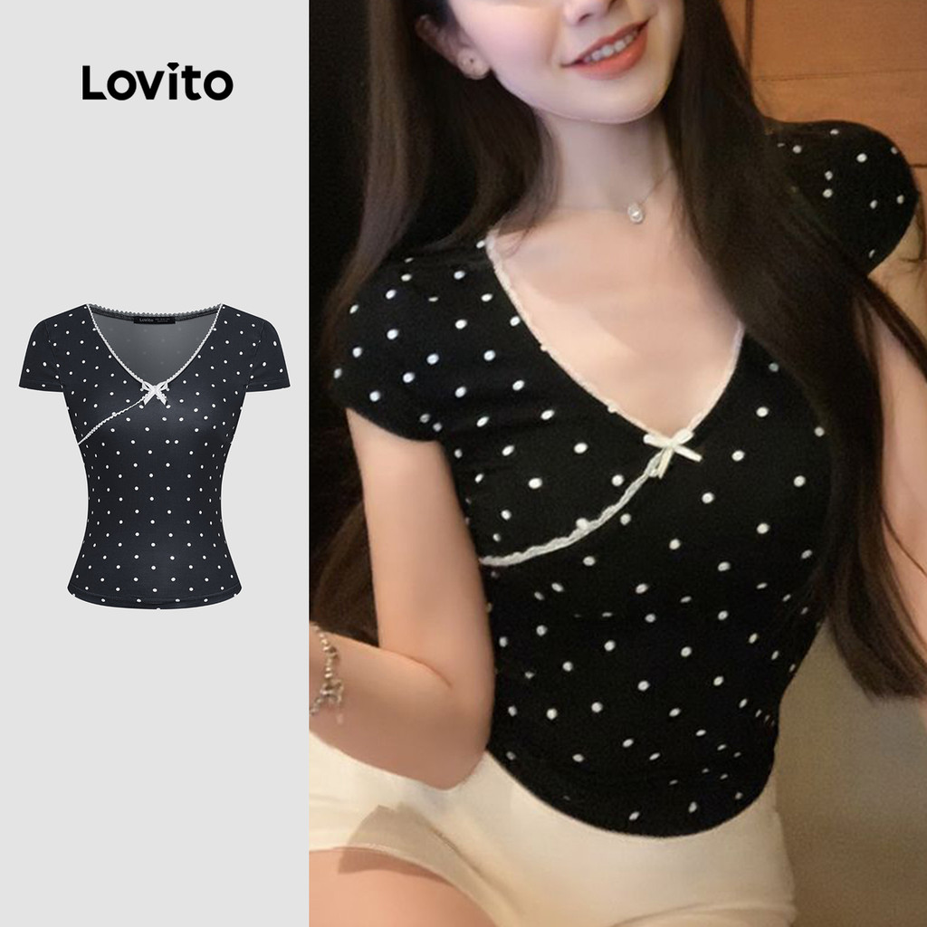 Lovito เสื้อยืดคอปกลายโบว์สำหรับฤดูใบไม้ผลิ/ฤดูร้อน สีดำ สำหรับผู้หญิง L159AD331
