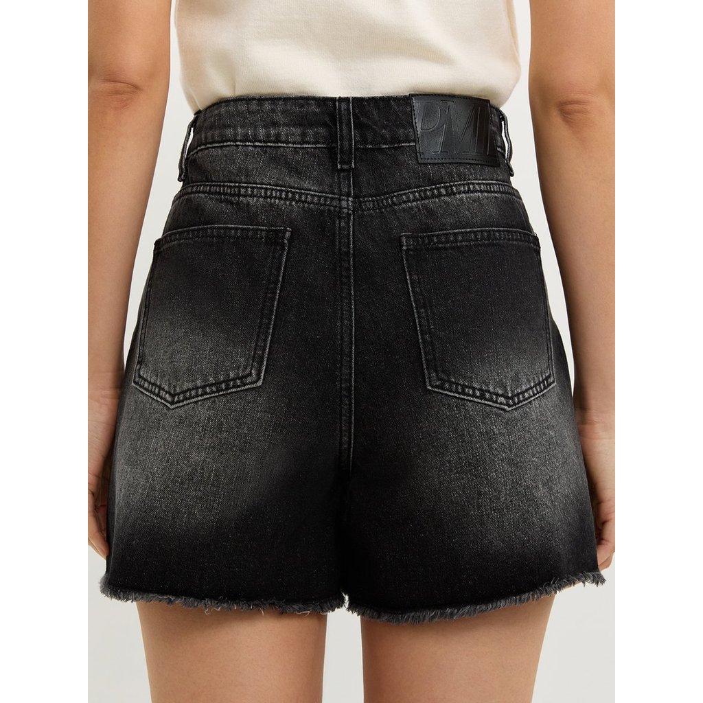 [Pomelo] กางเกงยีนส์ขาสั้นแต่งชายรุ่ย / Frayed Denim Shorts - รูปที่ 4