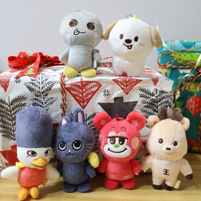 【พร้อมส่ง】riize ตุ๊กตา ตุ๊กตาเกาะ ตุ๊กตากวนๆ จี้พวงกุญแจ ตุ๊กตาหลอน ตุ๊กตา การ์ด riize album photoca