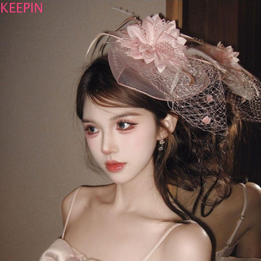 KEEPIN Feather Fascinator Hat ผ้าโพกศีรษะลายดอกไม้ แบบวินเทจและหรูหรา