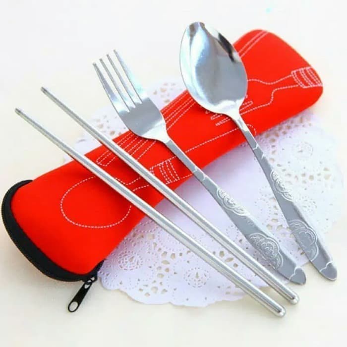 SPOONS, FORKS, CHOPSTICKS, EATING UTENSILS, PICNIC, CAMPING