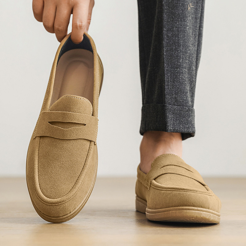 อิตาเลี่ยนยี่ห้อ Man Casual หนัง Suede Mens รองเท้าโลฟเฟอร์น้ําหนักเบารองเท้าหนังนิ่มสบาย Slip บนเดินขับรถรองเท้า