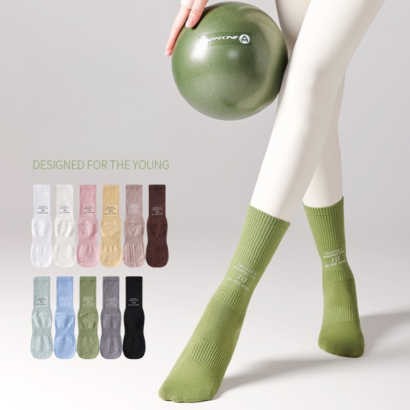 Dualswish ถุงเท้าโยคะสำหรับมืออาชีพ สีสันสดใส เหมาะสำหรับกิจกรรมออกกำลังกายหลากหลาย อาทิ พิลาทิส, ฟิตเนส และการฝึกฝนอื่นๆ