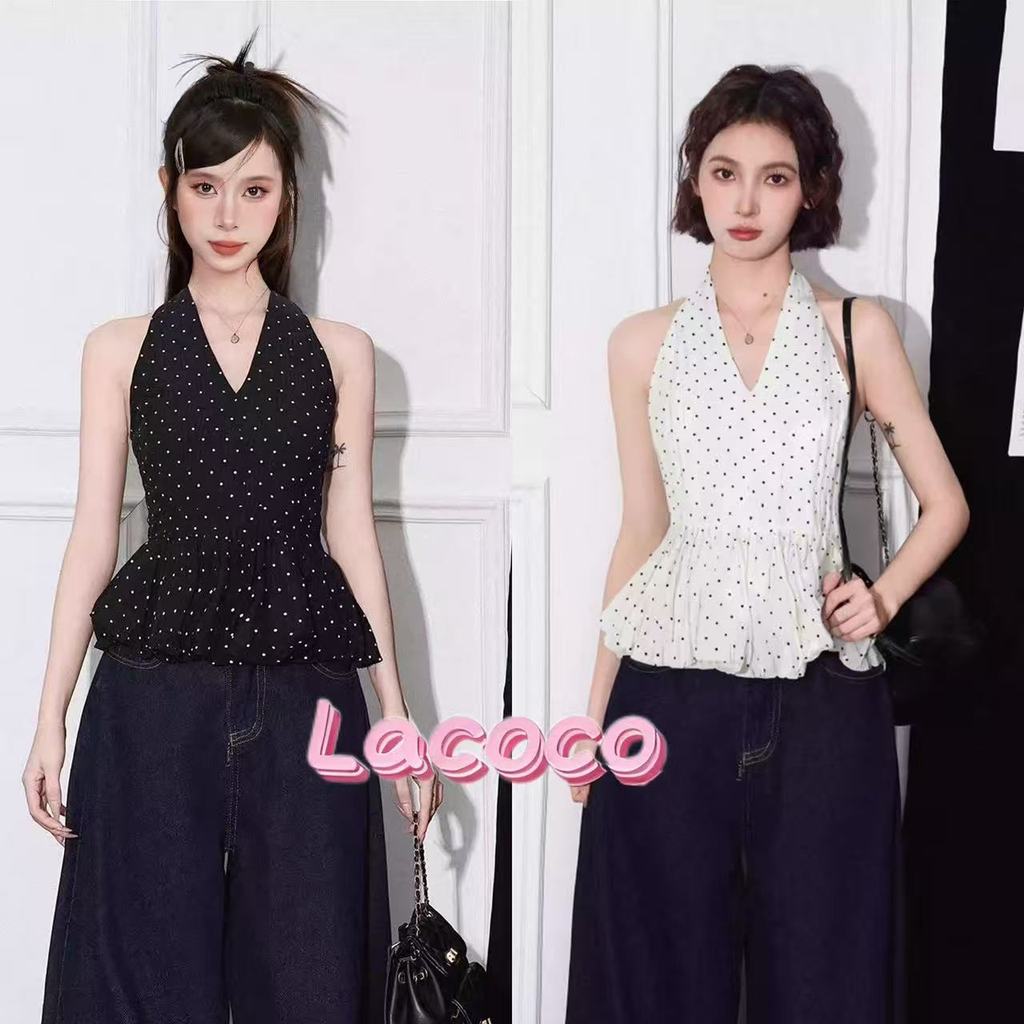 Lacoco🍓คลังสินค้าพร้อม🍓เสื้อกล้ามคอวีลายจุดสีขาว แต่งขอบลูกไม้ เสื้อทรงบัลเล่ต์แขนกุด