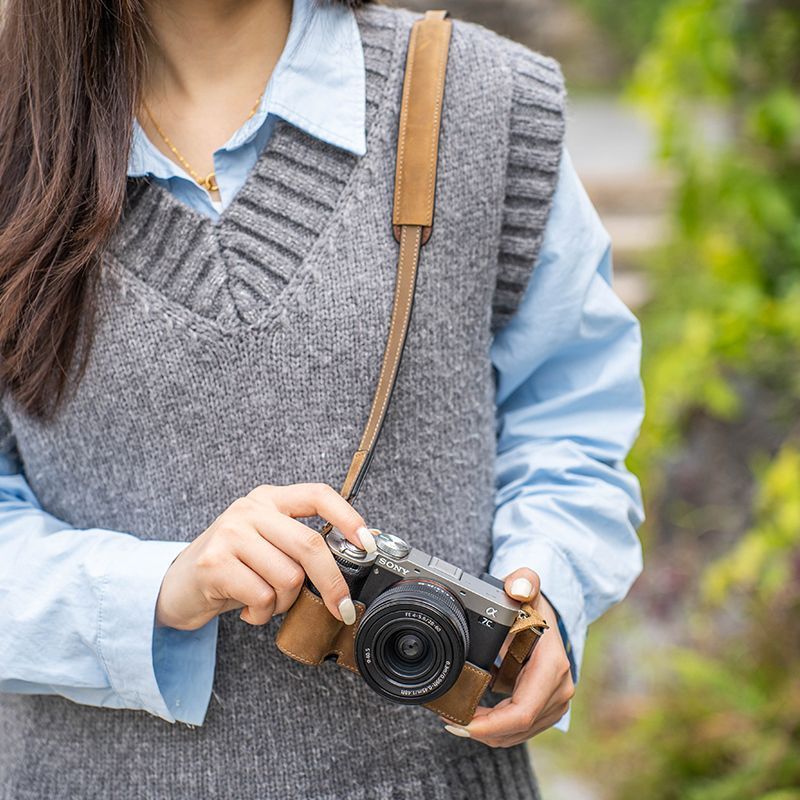 Spot Goods#Suitable for Sony a7c2Protective Sleeve a7m4Camera Bag a6700Genuine Leather Camera Case s