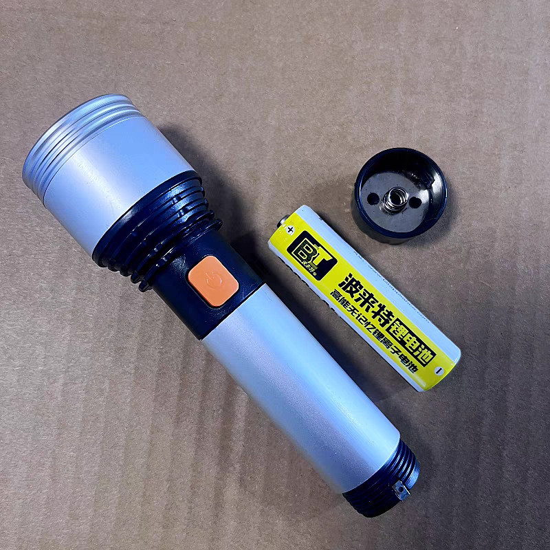 นําแสงที่แข็งแกร่งไฟฉายแบตเตอรี่ลิเธียมในครัวเรือนความจุขนาดใหญ่แสงไฟฉุกเฉินตั้งแคมป์กลางแจ้งไฟฉาย B