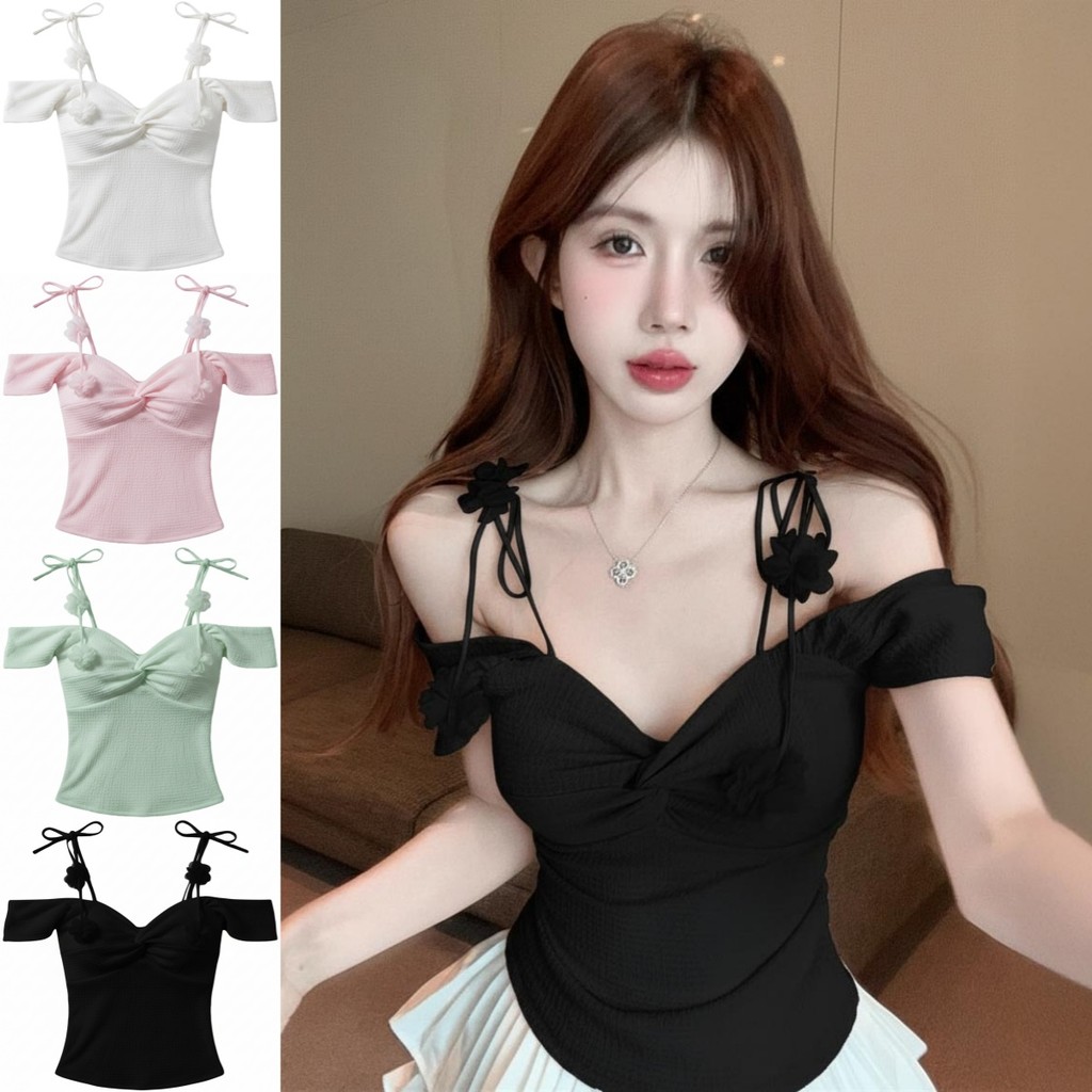 เสื้อยืดแขนสั้นทรงคอเหลี่ยม มีสีดำ ขาว เขียว ชมพู แต่งไขว้อกสไตล์เกาหลี ดีเทลแต่งดอกไม้ เนื้อผ้าคอตตอน