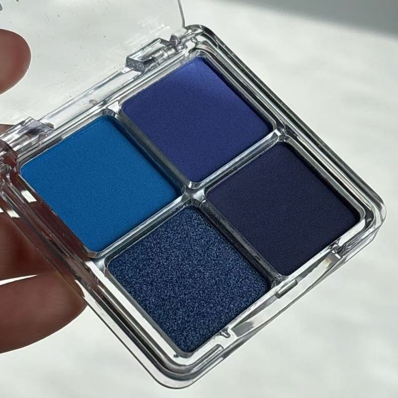 พาเลทอายแชโดว์4สีไคลน์สีฟ้าอายแชโดว์จานสีผ้ายีนส์เคลือบด้านโทนสีฟ้าสีน้ําเงินเข้มยุโรปและอเมริกาเวทีแต่งหน้ากันน้ําติดทนนาน ราคา ถูกที่สุด ดีลบีเคเค แกลเลอรีภาพที่ 4