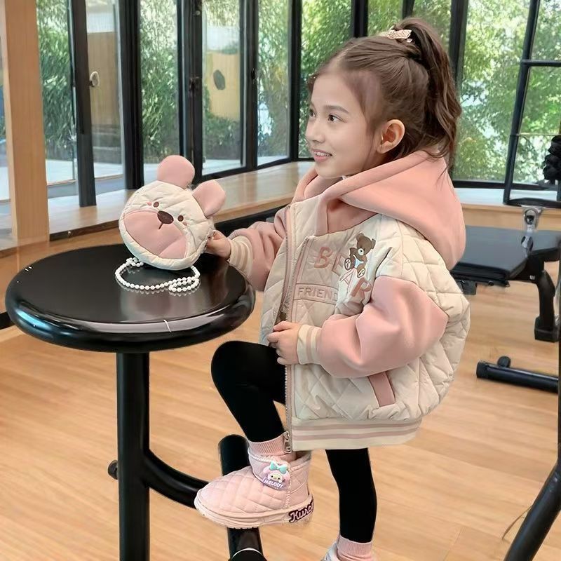แจ็คเก็ตผู้หญิงสไตล์ใหม่สำหรับฤดูใบไม้ร่วงและหนาว ทำมาจากผ้าฝ้ายพร้อมฟิลเลอร์ขนแกะหนานุ่ม