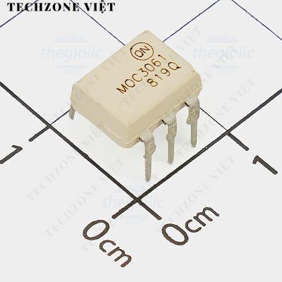 [2 ชิ้น]- MOC3061M Optoisulator Triac Output 4170Vrms 1 Channel, 6-DIP TechZone Viet