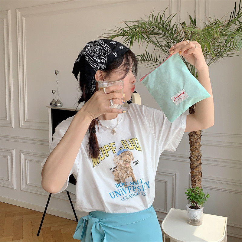 กระเป๋าแต่งหน้าแบบพกพาบาง Macaron สีจับคู่กระเป๋าเครื่องสําอางความงามสูง Simple Zipper Organizer多巴妆化包 - รูปที่ 4