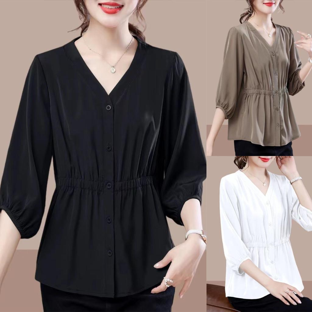 Chili Koko เสื้อเบลาส์คอวีเข้ารูปสไตล์ฝรั่งเศสสำหรับผู้หญิง แขนโคมไฟสามส่วนดีไซน์กระดุมแถวเดียว W683