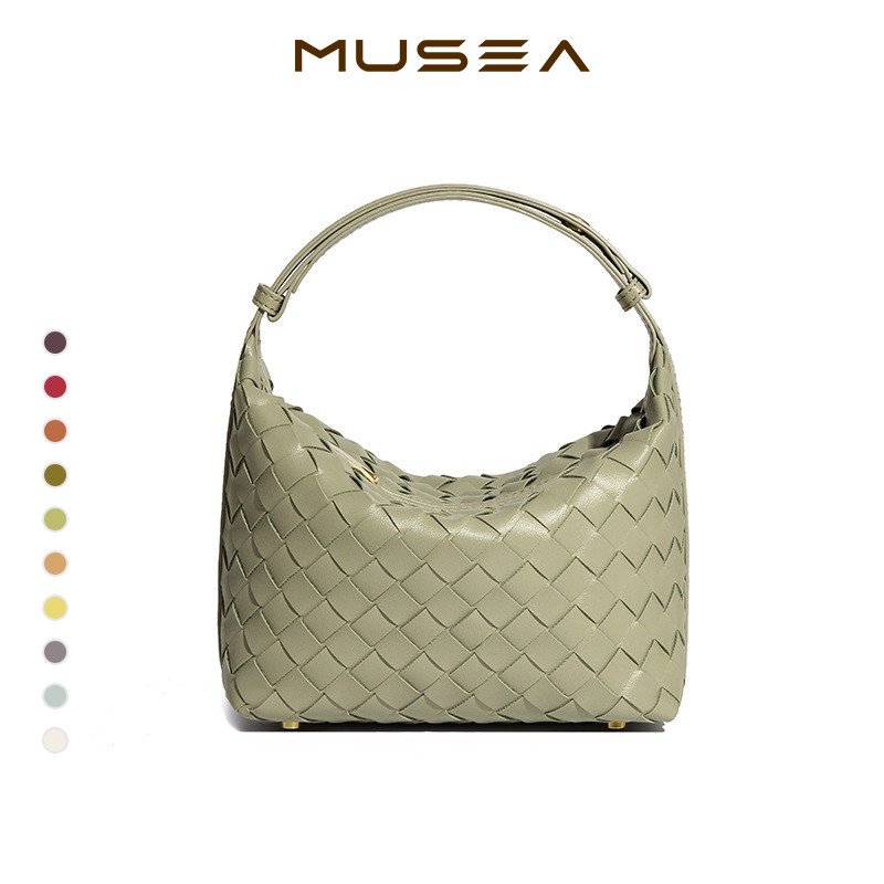 กระเป๋าอานทอ แฟชั่นเฉพาะ หนังนิ่ม รุ่นขายดี กระเป๋าถือผู้หญิง Woven Bag