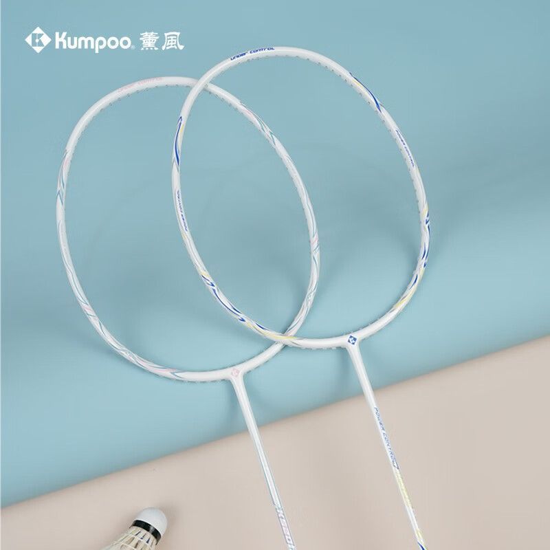 Kaoru KUMPOO K520pro ไม้แบดมินตันคาร์บอนไฟเบอร์ Ultra-Light สำหรับโปรและนักกีฬาที่ต้องการความทนทาน