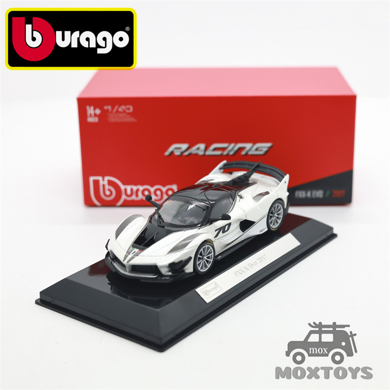 Bburago 1:43 FXX-K EVO 2017 Racing Metallic White Diecast Racing Car