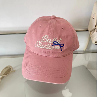 Miss_J พร้อมส่งจากกทม🎀 หมวกเบสบอลน่ารักสำหรับผู้หญิง ปักตัวอักษรเป็นโบว์ Ins Cap ร่มกันแดดและใส่ลำลอง