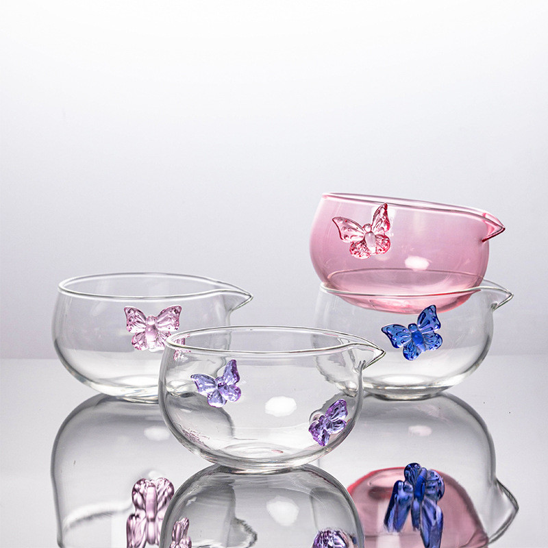 แก้วผีเสื้อมัทฉะ2ชิ้นชุดเครื่องปั่นมัทฉะชามชงด้วยปากชาปั่นยืน ไป๋เบนลี สแตนเลสกรองชากรองตะแกรงสไตล์ญี่ปุ่นชามชาปัดมือทํามัทฉะอุปกรณ์เครื่องมื