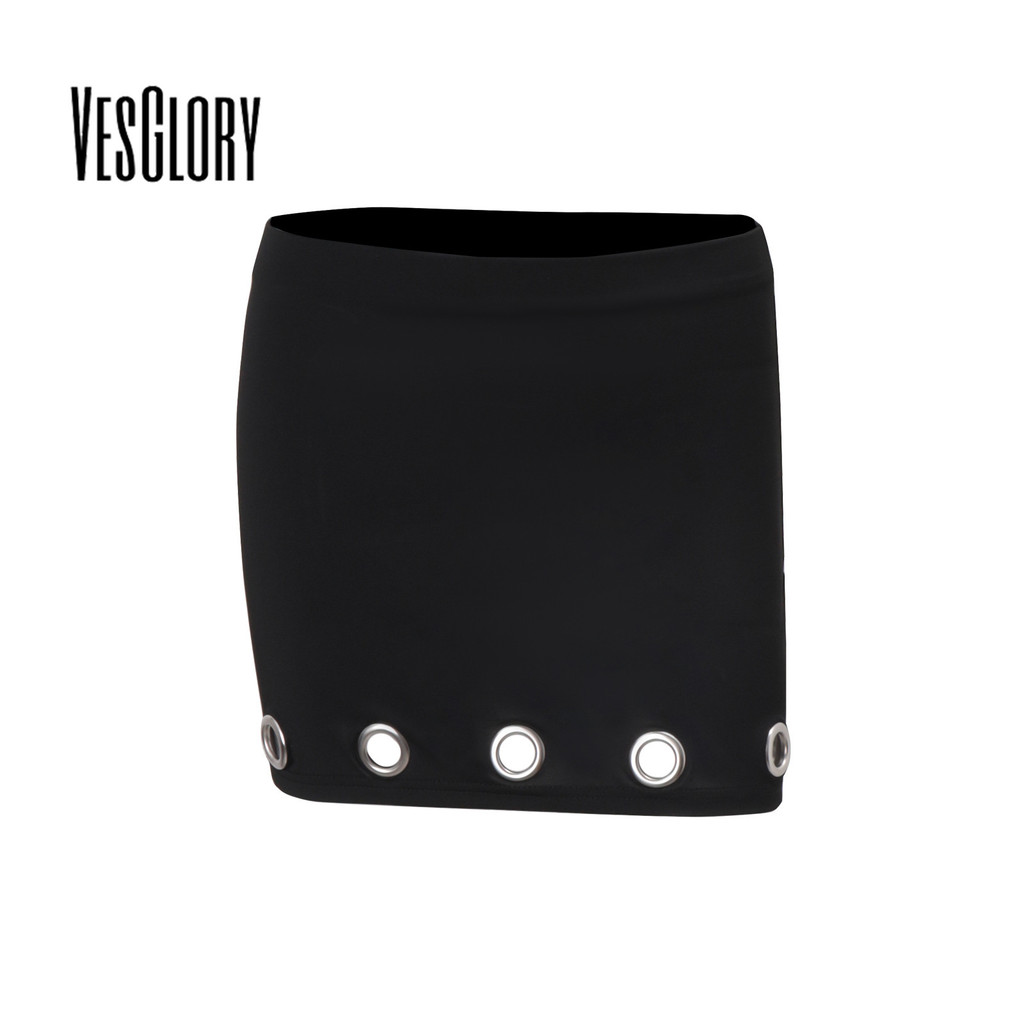 ชุดราตรียาวห่มสะโพก สไตล์เซ็กซี่ ดีไซน์เฉพาะสำหรับปาร์ตี้ยามค่ำคืน ปี 2025