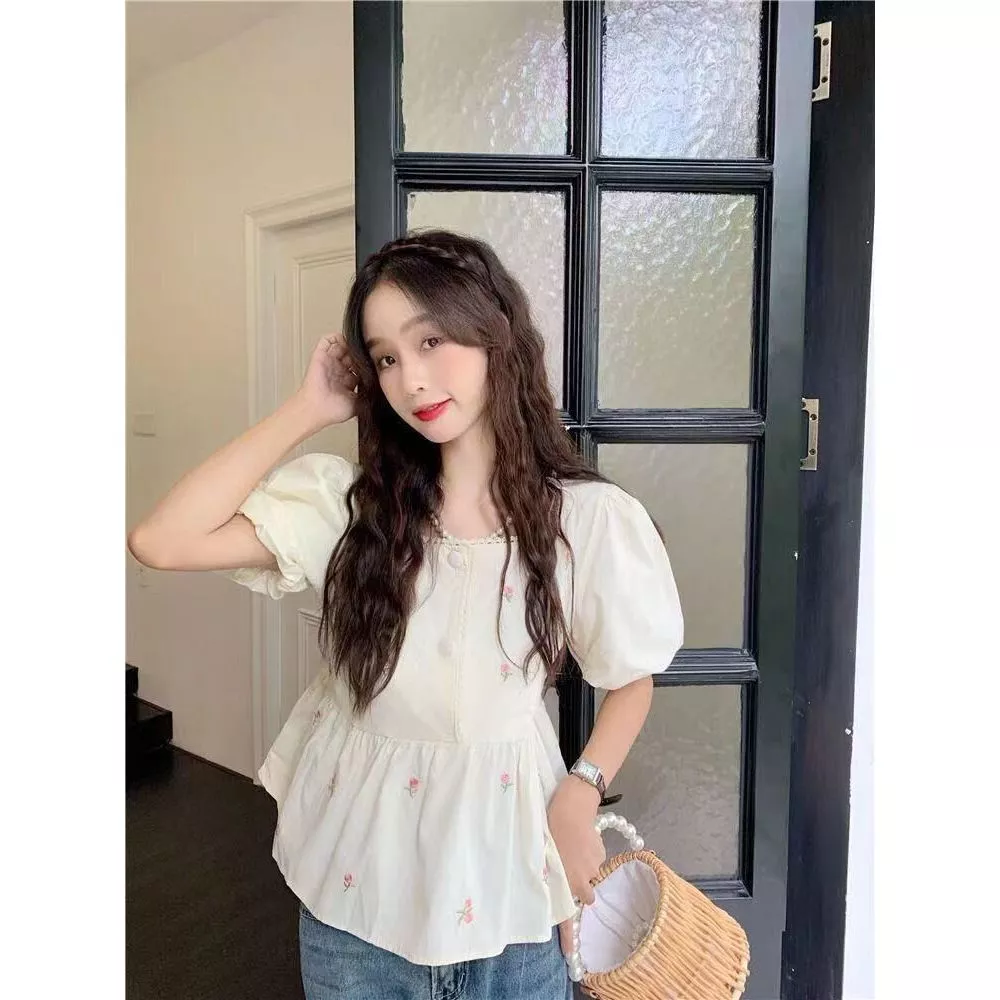 เสื้อคอเหลี่ยมแขนพัฟลายดอกไม้ thumbnail 9