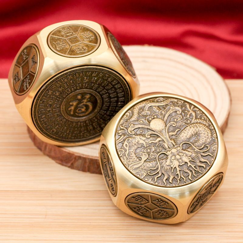 ลูกขาย转运魔方 8 ด้าน หมุนได้ ลูกขายเล่นมือ พกพาง่าย ของขวัญเสริมโชคลาภ BOJ2 ลูกขาย转运魔方 8 ด้าน หมุนเงิน 