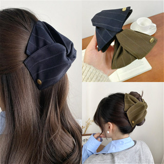 กิ๊บรัดผมลายสามเหลี่ยมสีทึบสำหรับสร้างทรงหางม้า