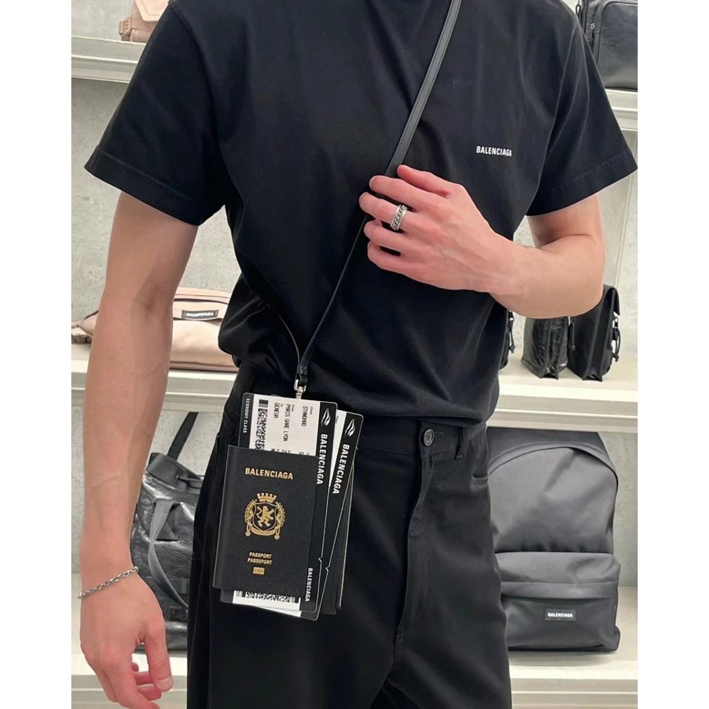 Paris 2024 Cord Passport Bag Super Fashion Cool One Passport Holder Small Bag Passport Bag