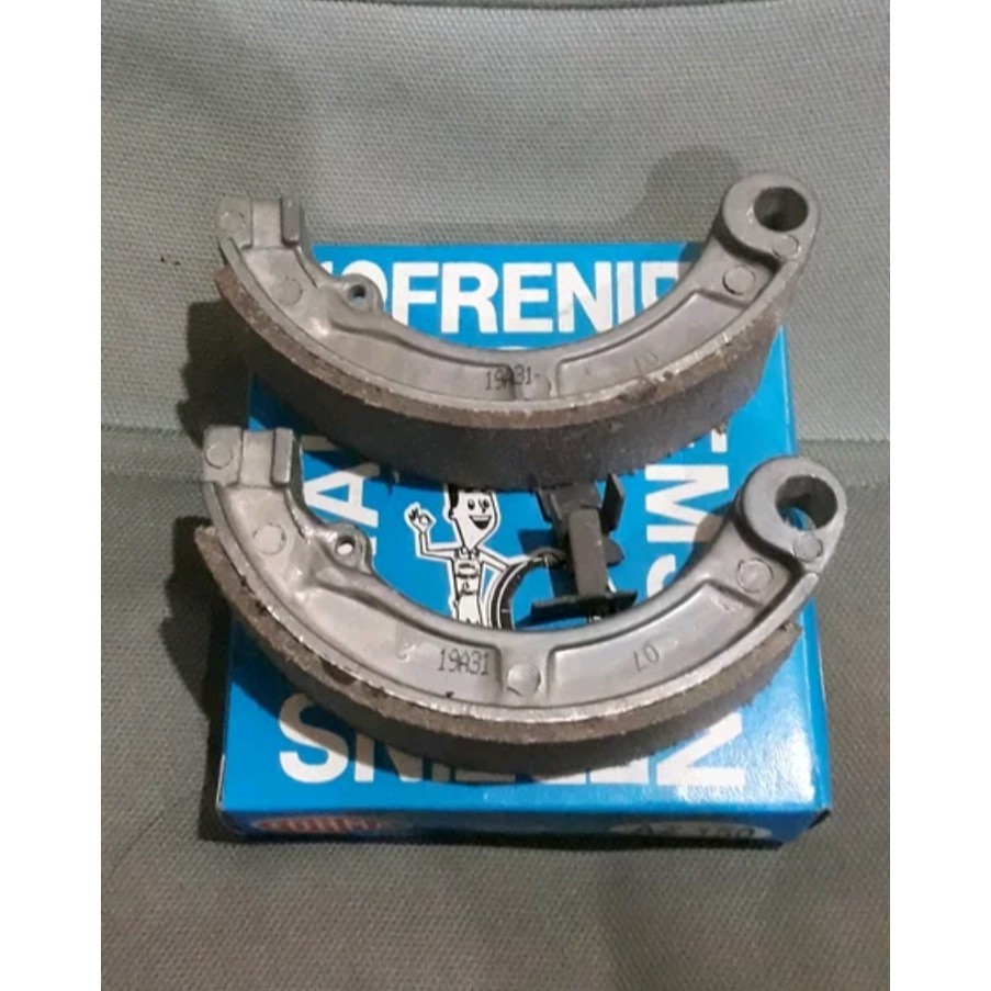 Pirodo AZ 150 ผ้าเบรคหลังสําหรับ vespa super ps ring 8 Vesparafa