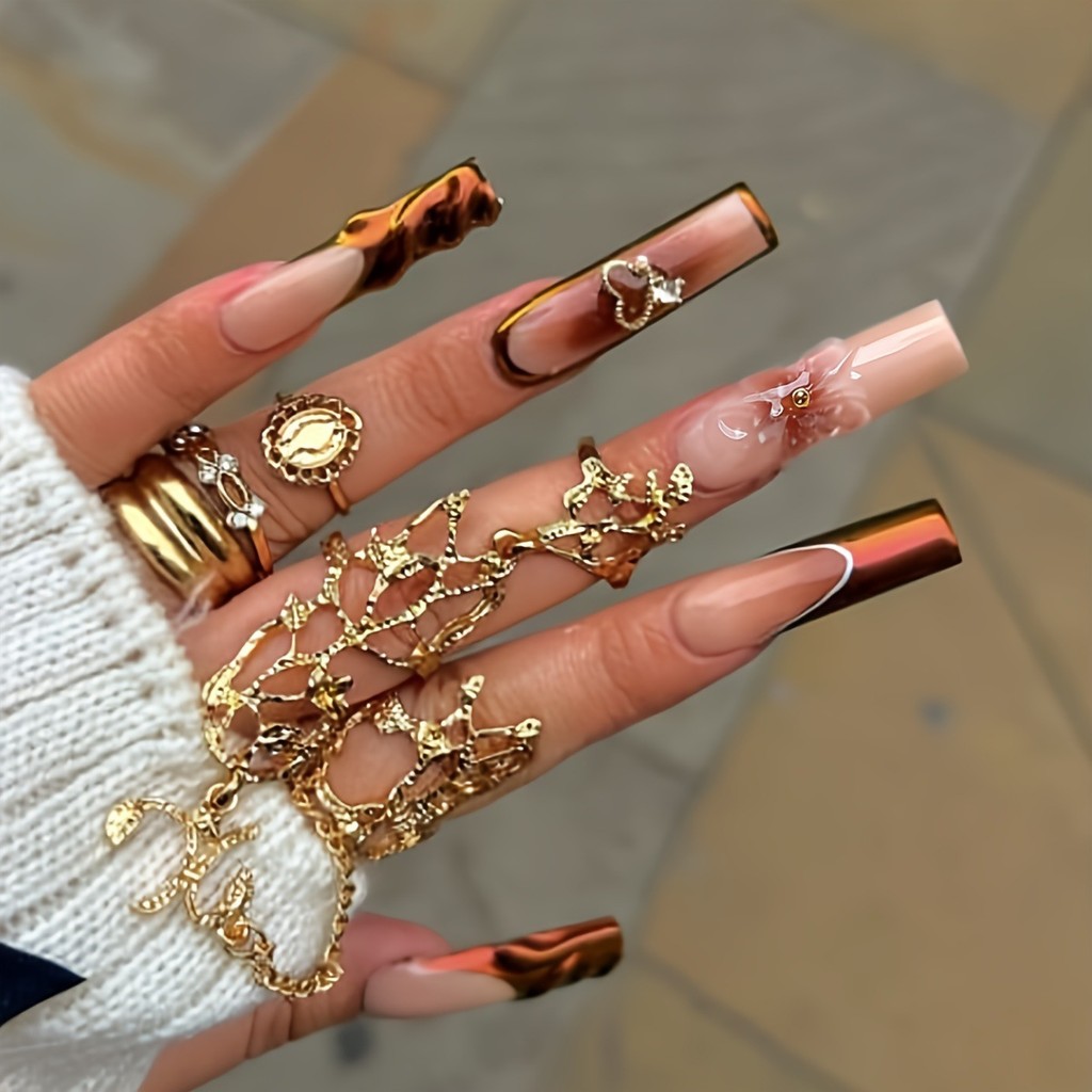 24 ชิ้น ท่อน้ำยาว เจลเล็บที่สวมใส่ได้ ผงขัด งานฝีมือ เล็บปลอม อัลลอยด์ หัวใจ 3D ดอกไม้ เล็บที่สวมใส่