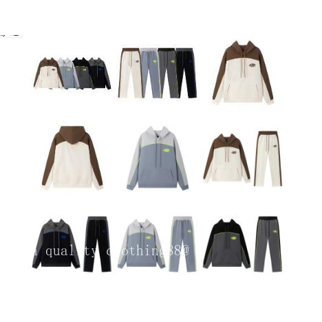 ชุดลำลองจาก Syna World แจ็กเก็ตฮู้ดและกางเกงโยกี้ทำจากขนแกะคุณภาพสูง