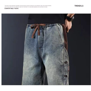 FASHION.61 กางเกงยีนส์ขาสั้น เอวยางยืดผู้ชาย เเต่งแถบข้าง ขนาด S-4XL เอว 30-40 นิ้ว รุ่น M6603