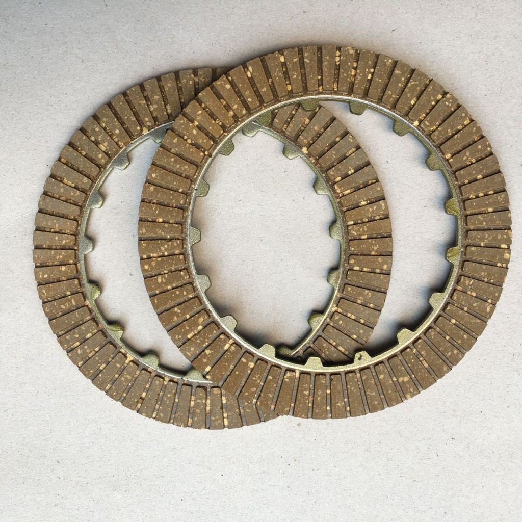 เหมาะสําหรับอุปกรณ์เสริมเครื่องยนต์รถจักรยานยนต์แผ่นแรงเสียดทานคลัตช์ JH70/CD70 แผ่นคลัทช์