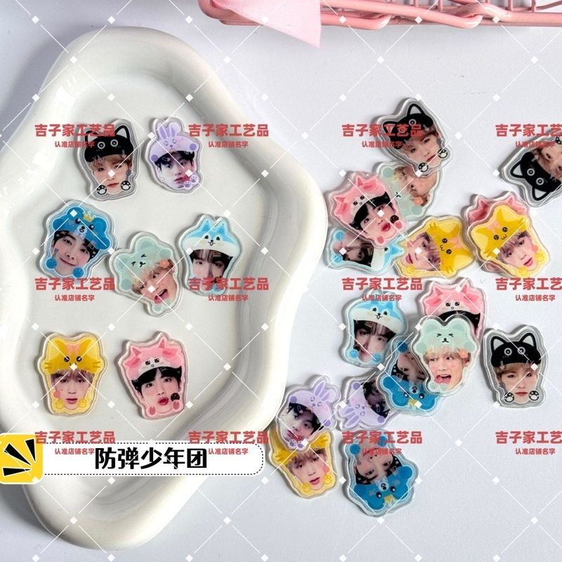 K-Pop แรงบันดาลใจ BTS Emoji อะคริลิค Charms BT21 น่ารักหัวใหญ่ DIY Doodle อุปกรณ์เสริม | วัสดุเชคเกอร์สําหรับงานฝีมือเล็บพวงกุญแจและเคสโทรศัพท์