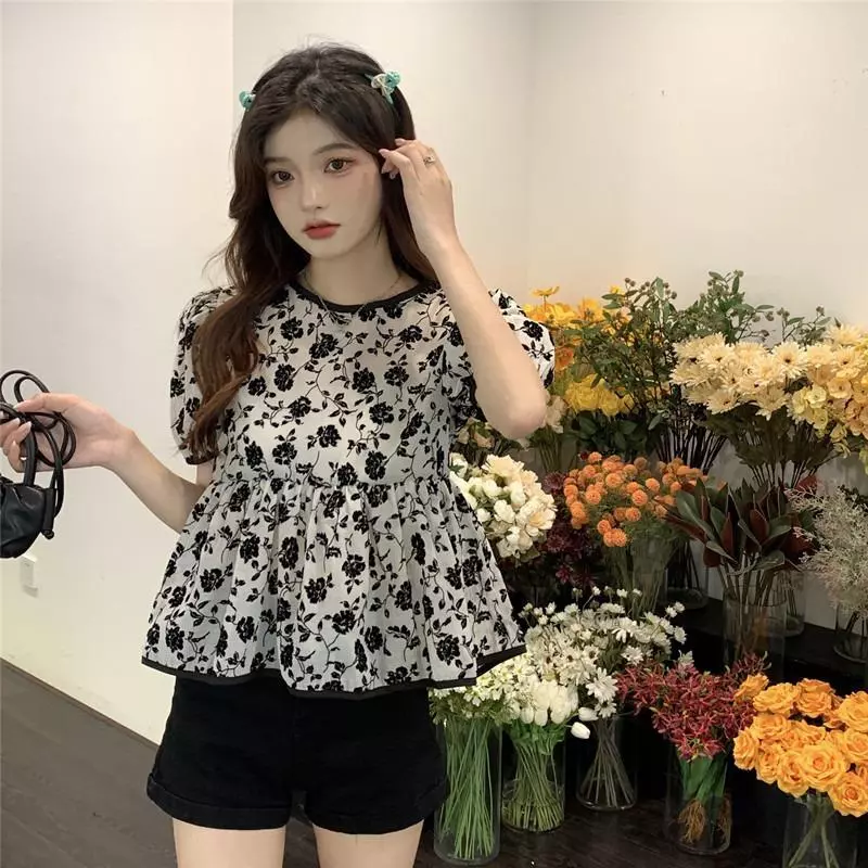 Chili Koko เสื้อเบลาส์แขนพอง ลายดอกไม้สไตล์ฝรั่งเศส ผูกหลัง W682 thumbnail 9
