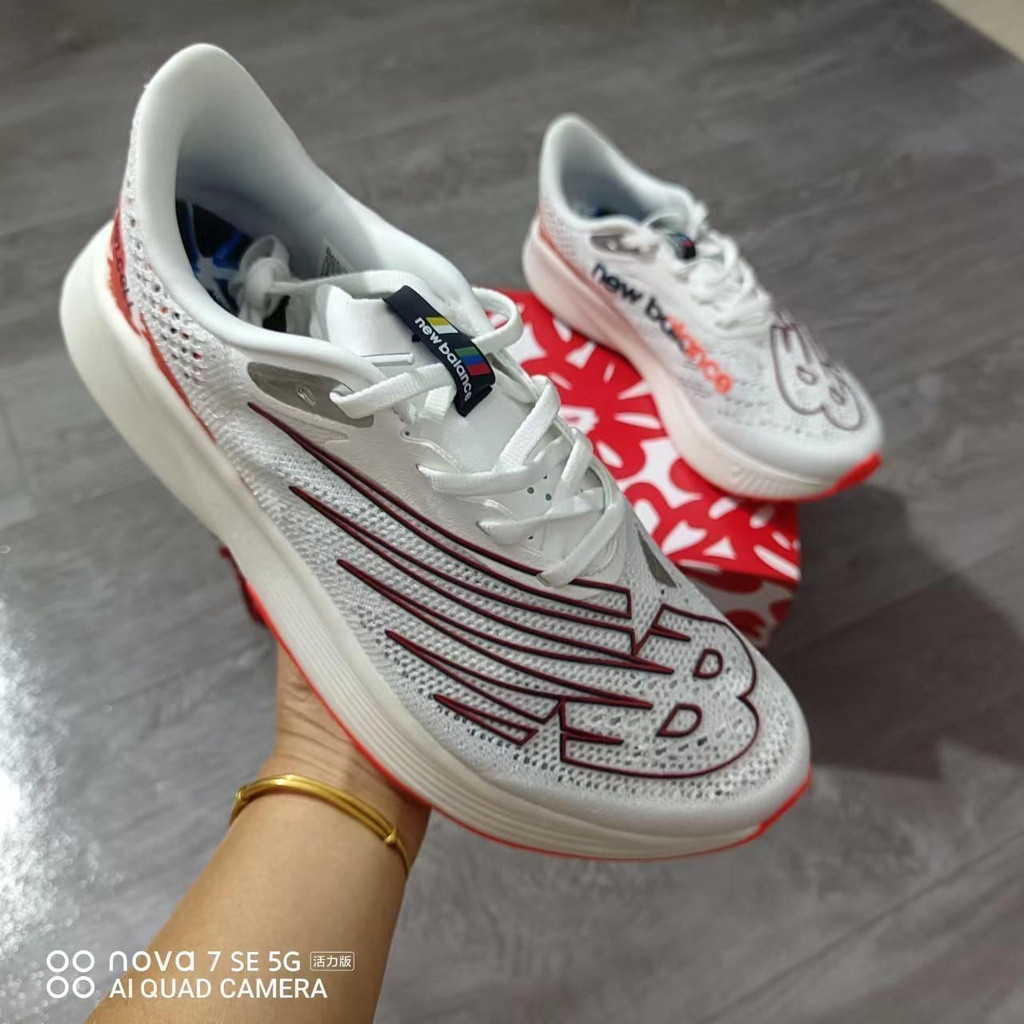 รองเท้าวิ่ง Stone Island RC Elite V2 Clearance พร้อมให้เลือก 4 สี!