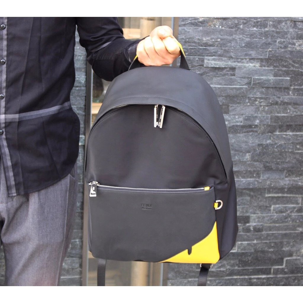 FENDI FENDI/กระเป๋าผู้ชายกระเป๋าเป้สะพายหลังกระเป๋าเดินทาง