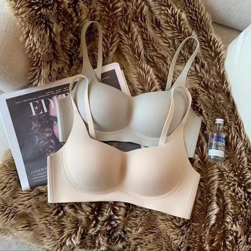 บราดันทรง ไร้ตะเข็บ คอเหลี่ยม นู้ด เหมาะสำหรับหน้าอกเล็ก รองรับนุ่ม ไม่มีแหวนเหล็ก เก็บหน้าอก ข้างๆ สำหรับผู้หญิง