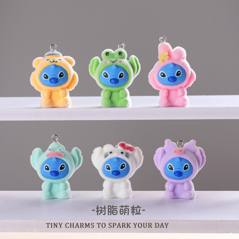 6PCS Velvet Stitch San Rio Design พร้อมตะขอเรซิ่น Charms สําหรับ DIY(1-351)